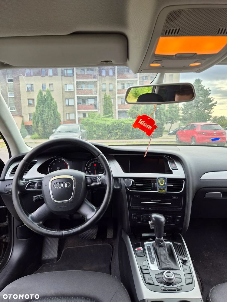 Audi A4 Avant - 12