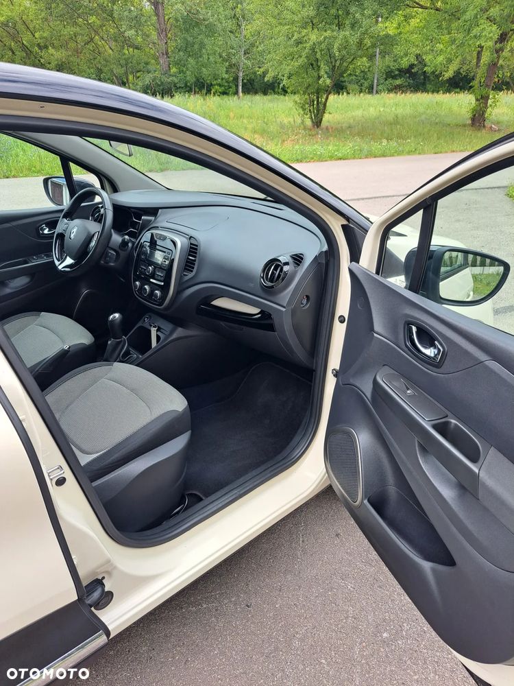 Renault Captur 0.9 Energy TCe Helly Hansen - 9