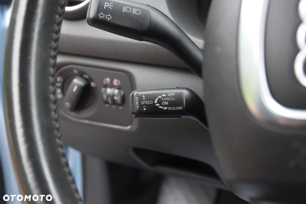 Audi A3 Sportback 2.0 TDI DPF Ambiente - 19