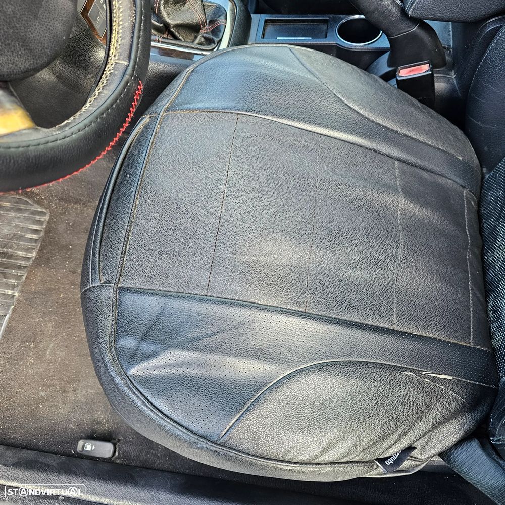 Ford Mondeo 2.0 TDCI Ghia Executive - 8