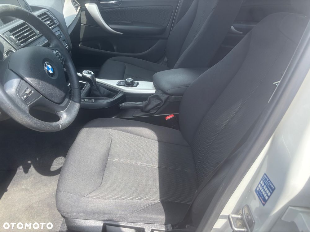 BMW Seria 1 116i Sport Line - 33