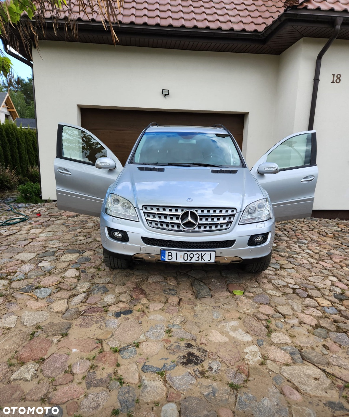 Mercedes-Benz ML 350 4MATIC 7G-TRONIC - 7