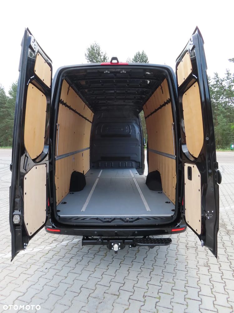 Mercedes-Benz Sprinter 319 CDI 190 KM Ekstra Długi Wysoki Dach LONG MAXI + 4800 mm Furgon Blaszak Rozstaw Osi 4325 mm Ładowność 881 Kg HAK 2800 Kg Stan Jak Nowy GOTOWY I DOSTEPNY POLECAM - 22