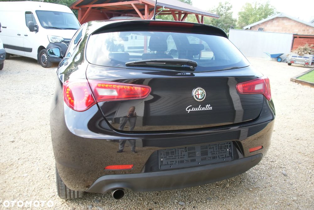 Alfa Romeo Giulietta 1.4 TB - 8