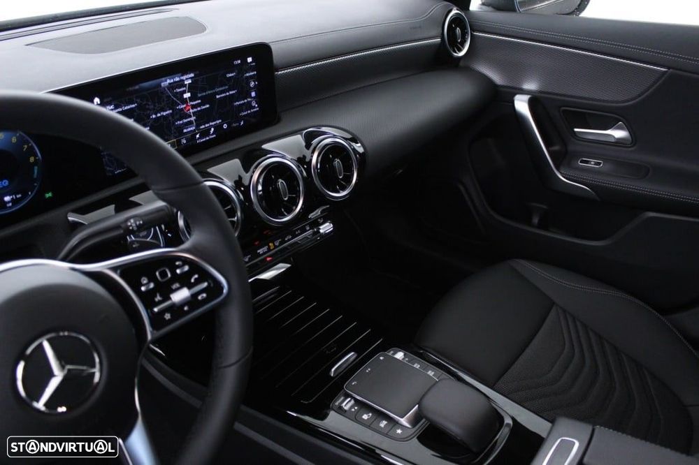 Mercedes-Benz CLA 250 e Progressive - 33