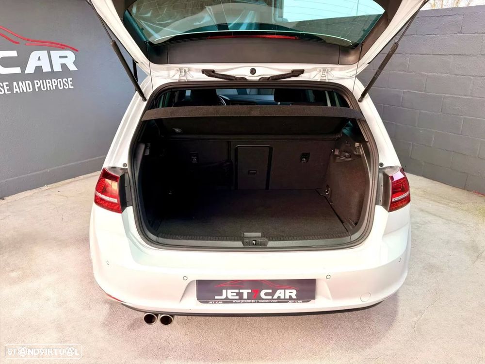 VW Golf 2.0 TDI GTD - 10