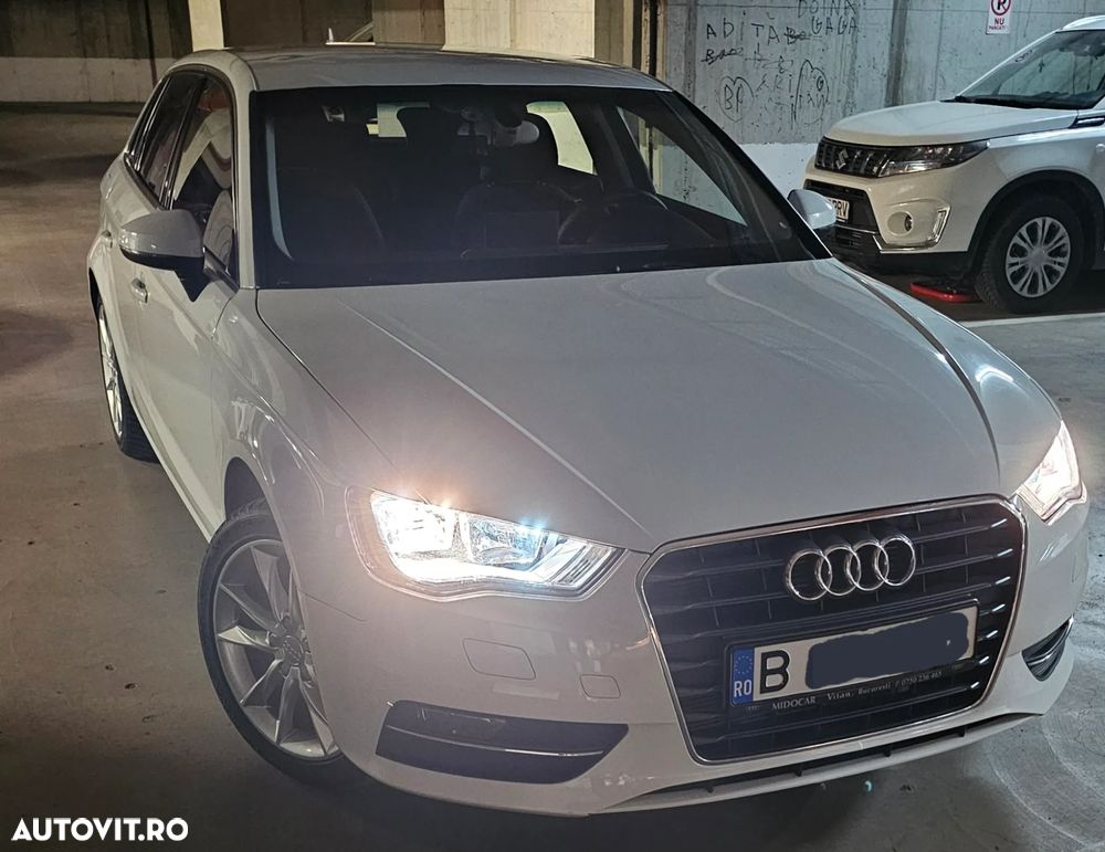 Audi A3 Sportback 1.4 TFSI Attraction - 1