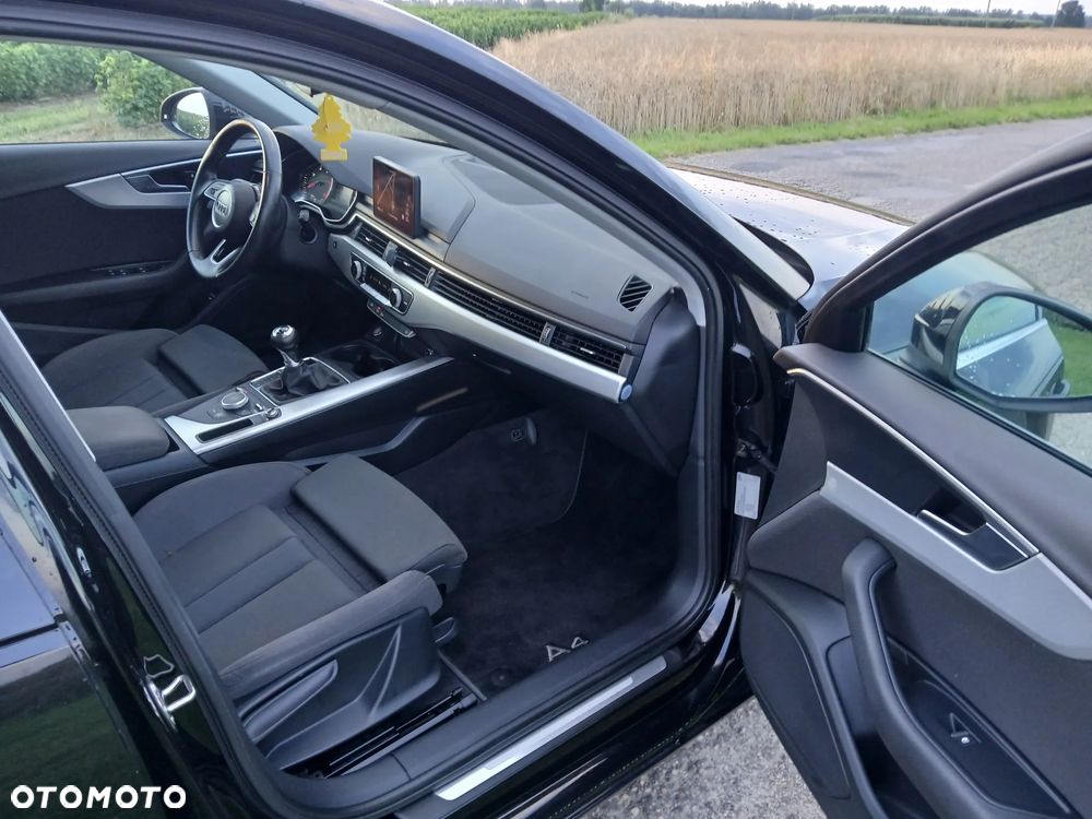 Audi A4 Avant 2.0 TDI design - 11