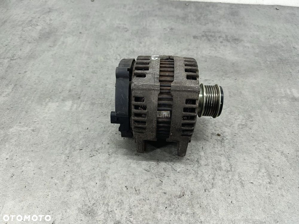ALTERNATOR VW PASSAT B6 03G903023 0121715003  BOSCH 2.0 TDI - 1