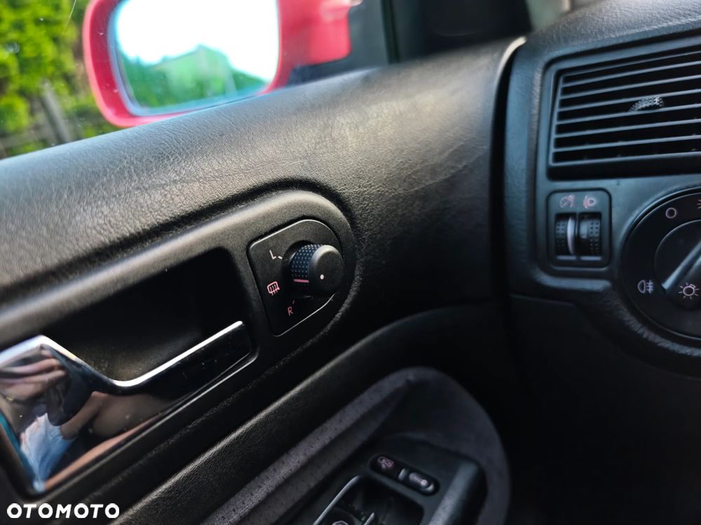 Volkswagen Golf 1.4 Comfortline - 13