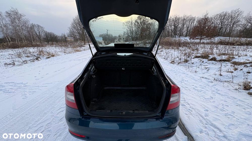 Skoda Octavia 1.6 TDI DPF Ambiente - 7