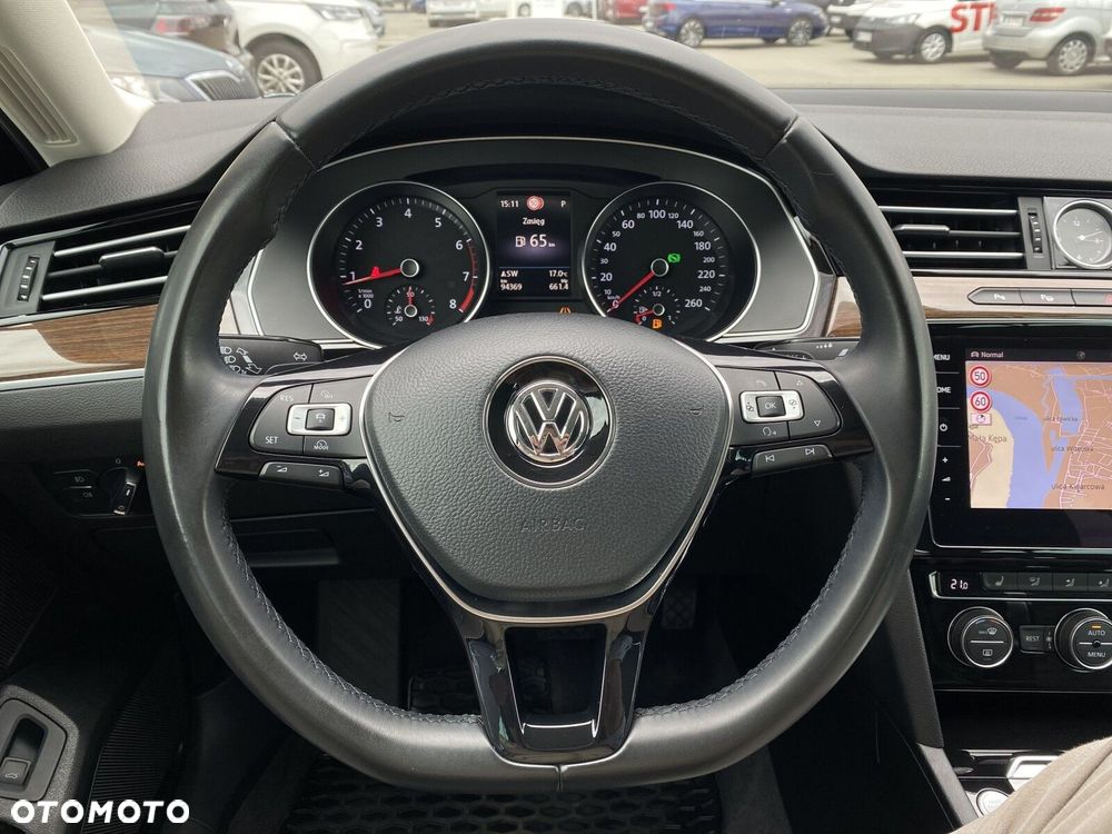 Volkswagen Passat 2.0 TSI BMT Highline DSG - 13