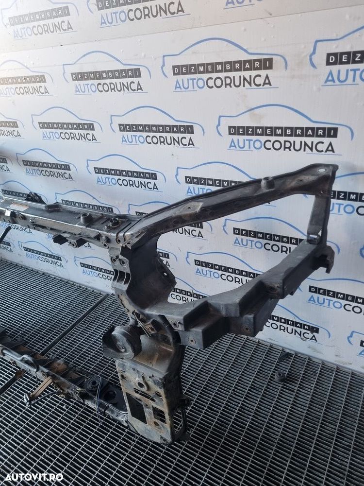 Trager Kia Sorento II 2.2 D 2009 - 2015 2199CC Manuala (1094) Diesel - 2