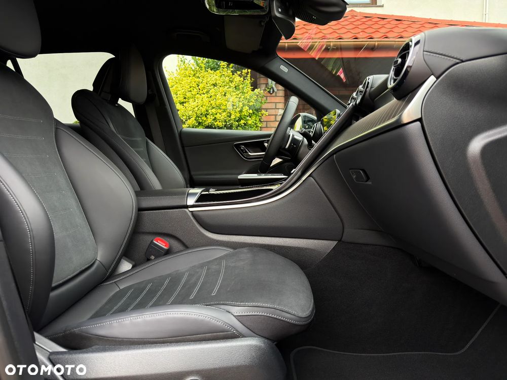 Mercedes-Benz GLC 220 d 4Matic 9G-TRONIC AMG Line Advanced - 9