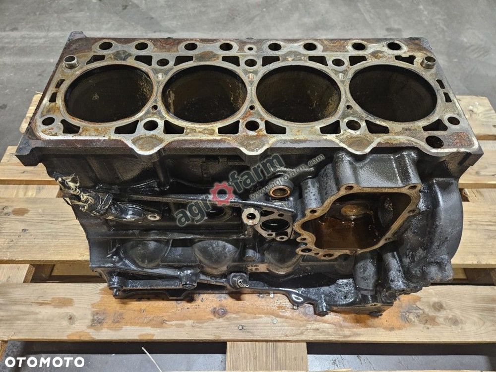 Blok silnika New Holland T5.100, T5.110, T5.120 - 3