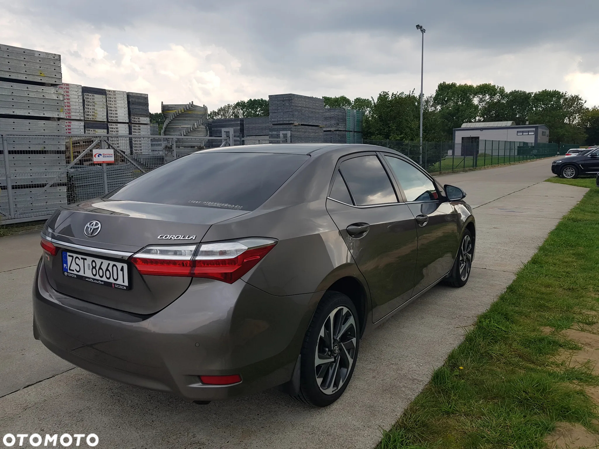 Toyota Corolla 1.6 Comfort - 3