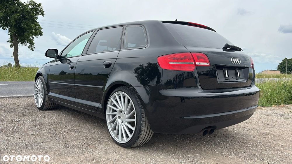 Audi A3 Sportback 1.8 TFSI Ambition - 9
