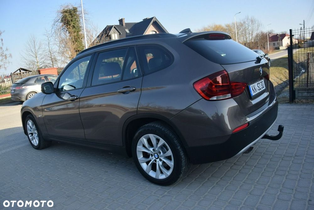 BMW X1 xDrive20d - 17