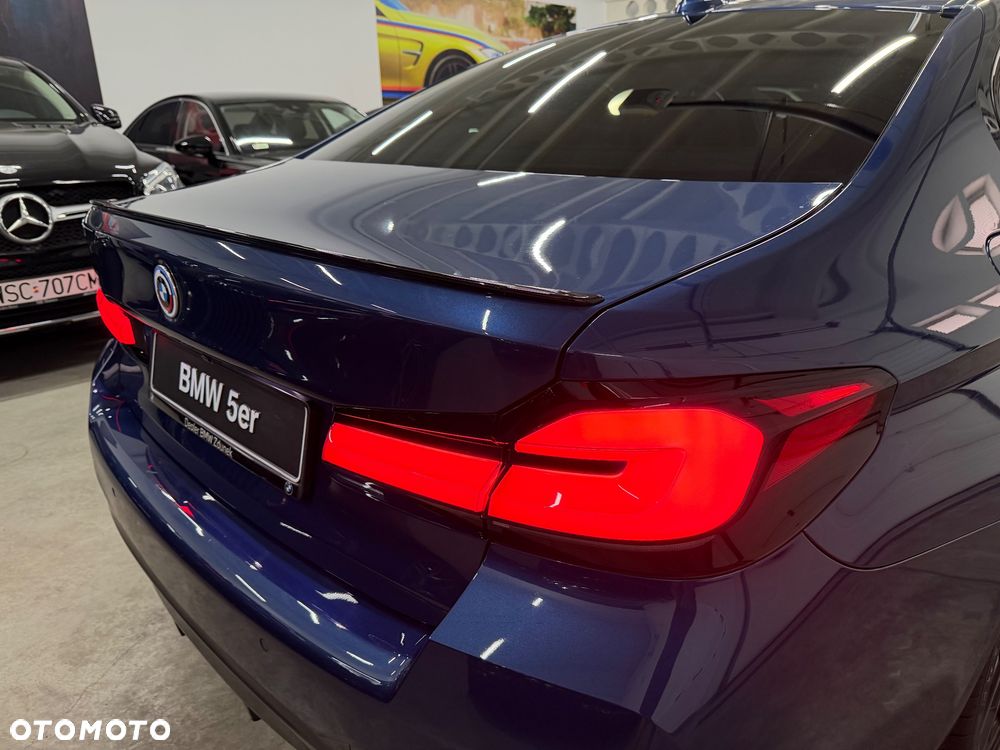 BMW Seria 5 520d xDrive MHEV M Sport sport - 17