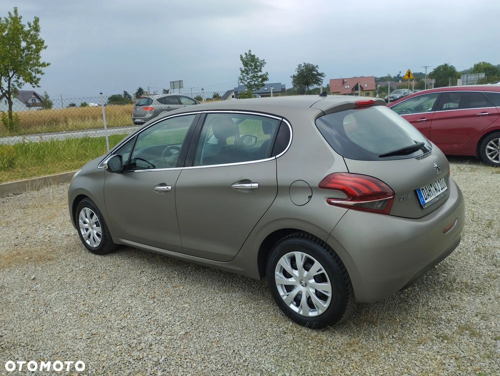 Peugeot 208 PureTech 82 Active - 6
