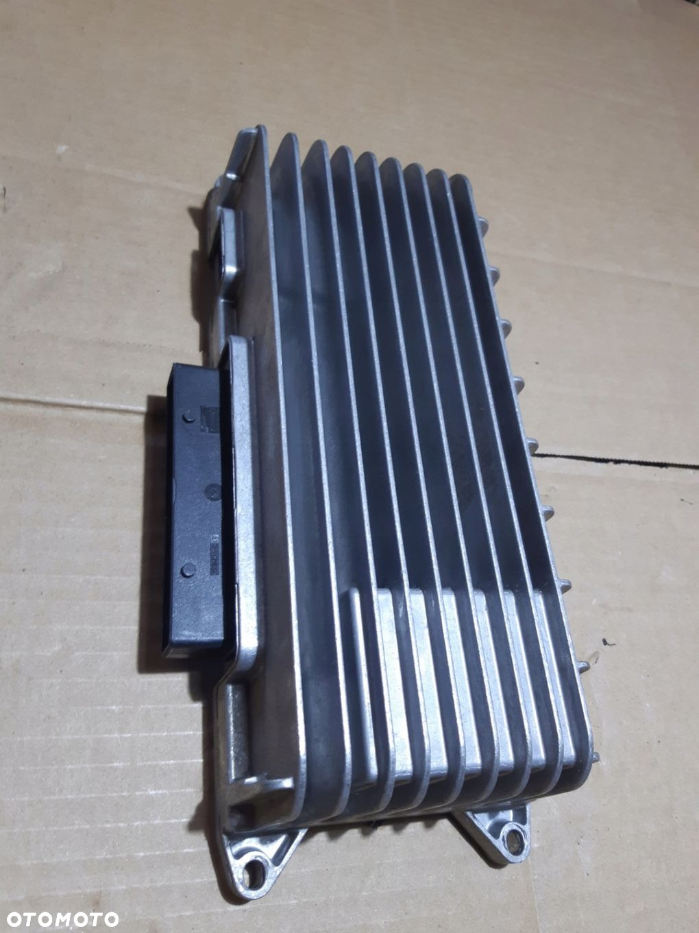 AUDI Q7 4L WZMACNIACZ RADIA AUDIO ASK 4L0910223H 4L0035223C - 4