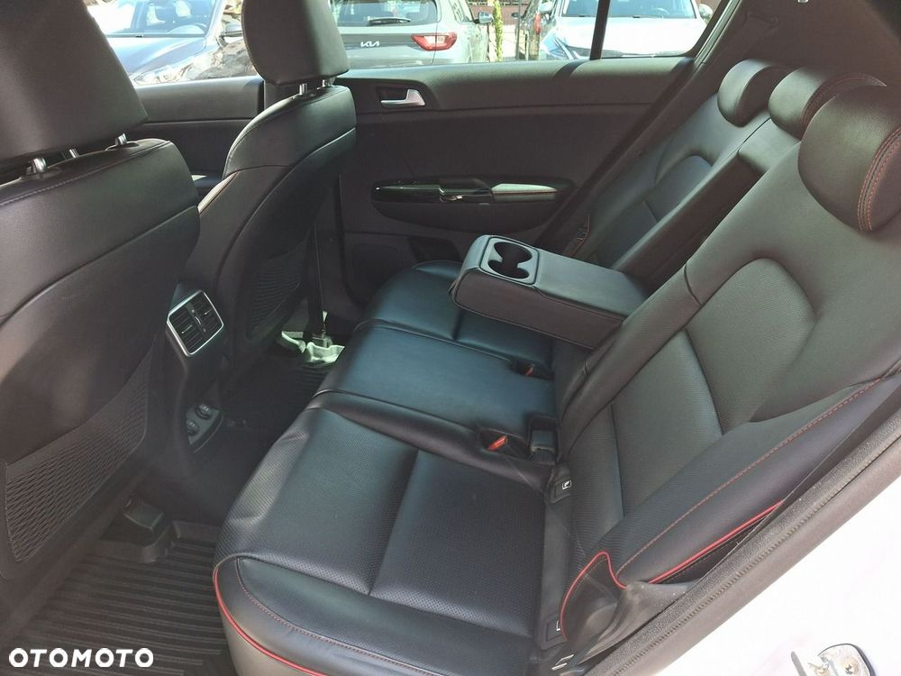 Kia Sportage - 11