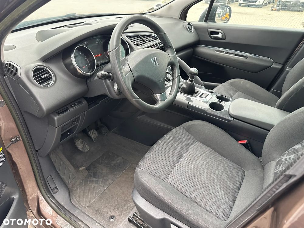 Peugeot 3008 - 10