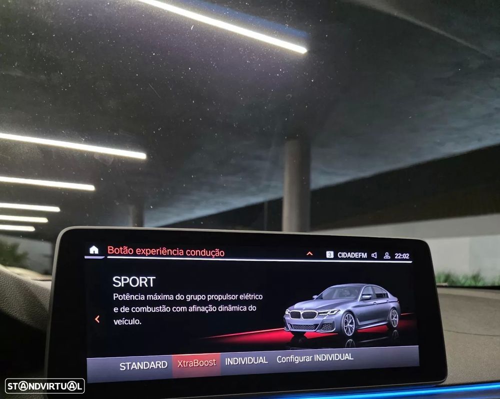 BMW 330 e Line Sport Auto - 25