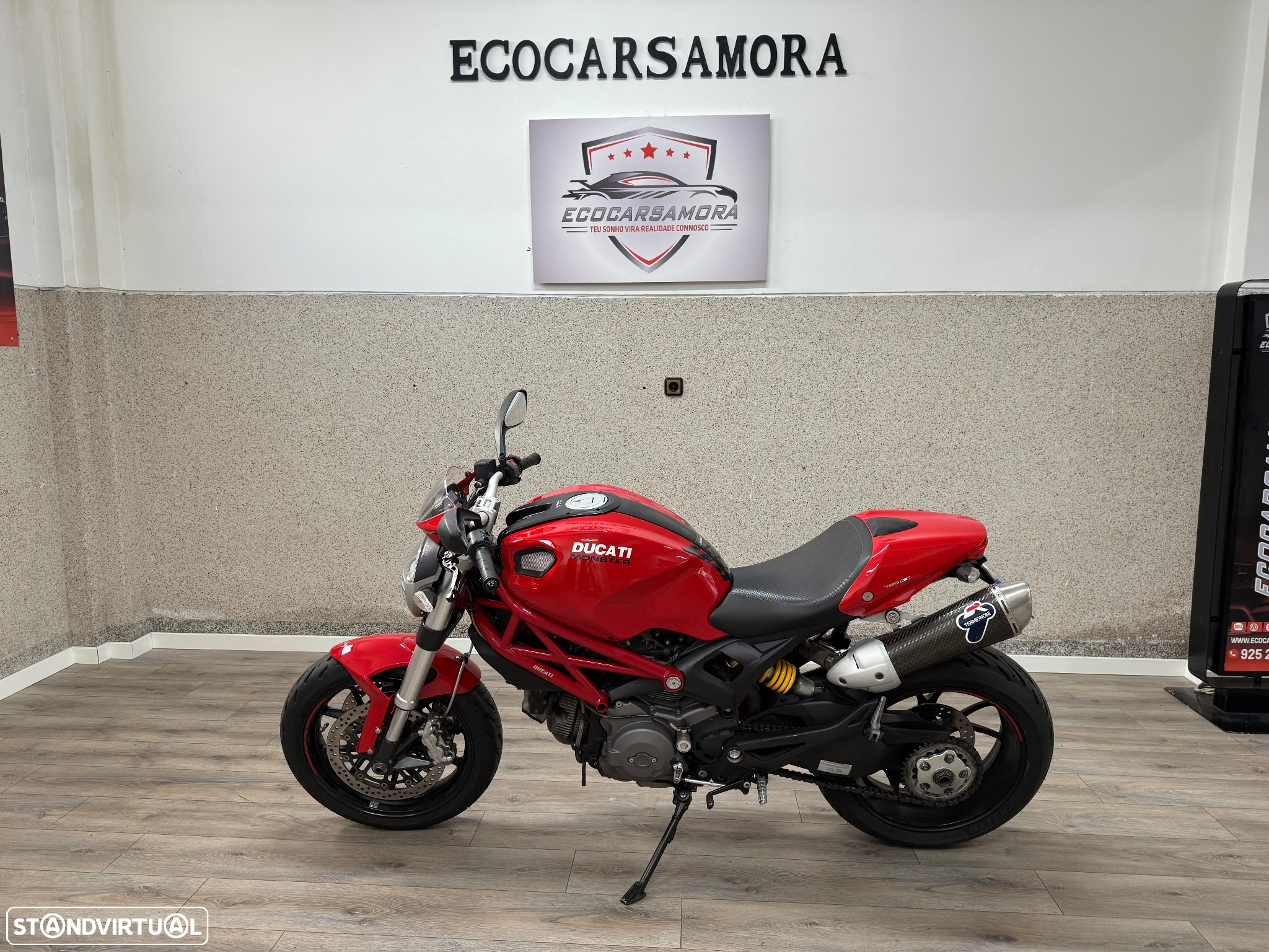 Ducati Monster 796 - 13