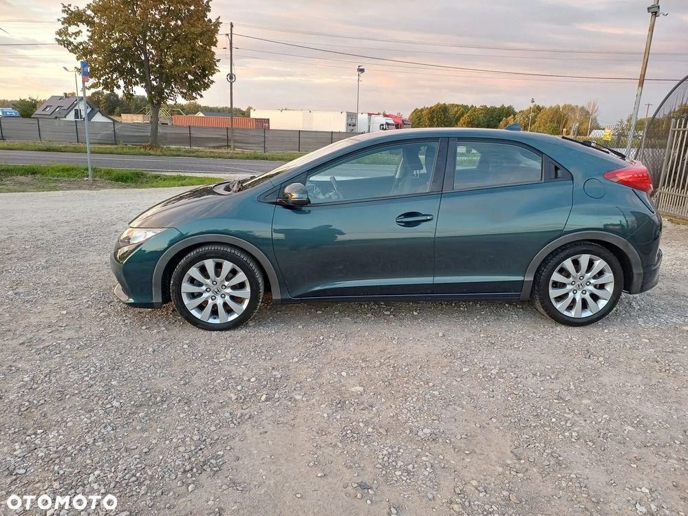 Honda Civic 1.6 i-DTEC Lifestyle Black Edition - 7