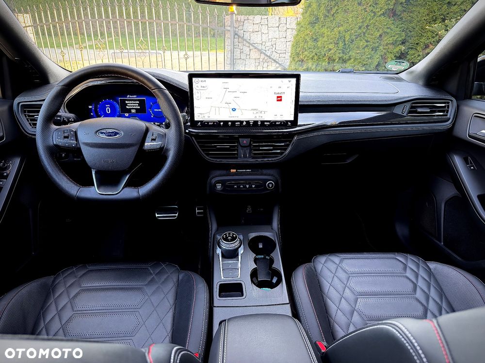 Ford Focus 1.5 EcoBlue Start-Stopp-System ST-LINE VIGNALE - 31