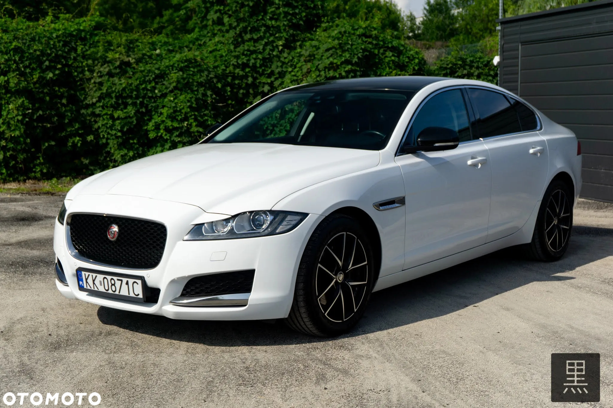 Jaguar XF 2.0 i4D Prestige - 4