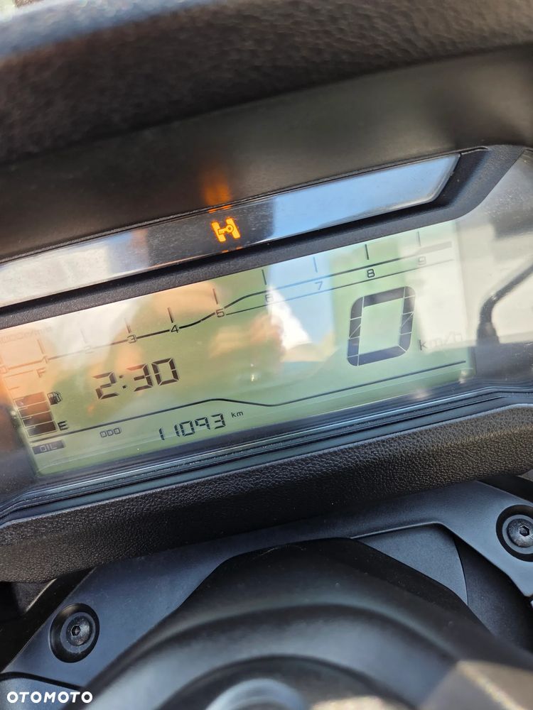 Yamaha Tricity - 13