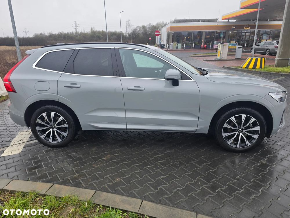 Volvo XC 60 B5 B AWD Ultimate Dark - 6