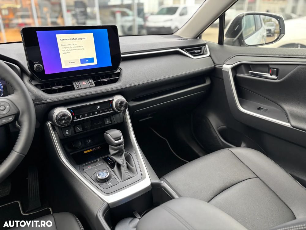 Toyota RAV4 - 16