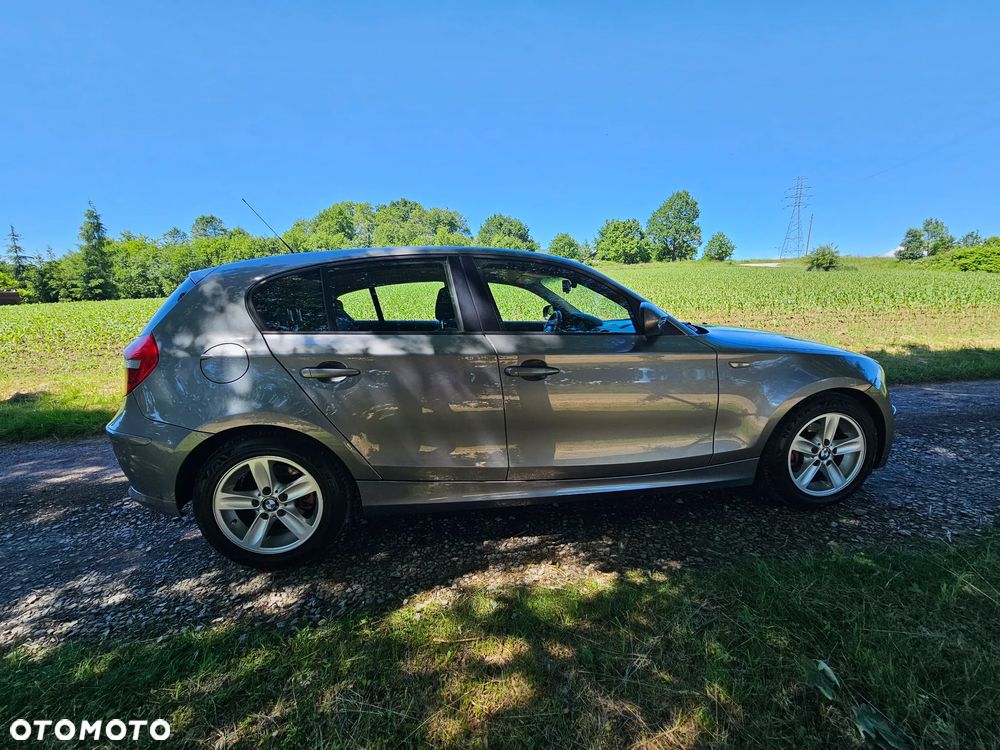BMW Seria 1 - 12