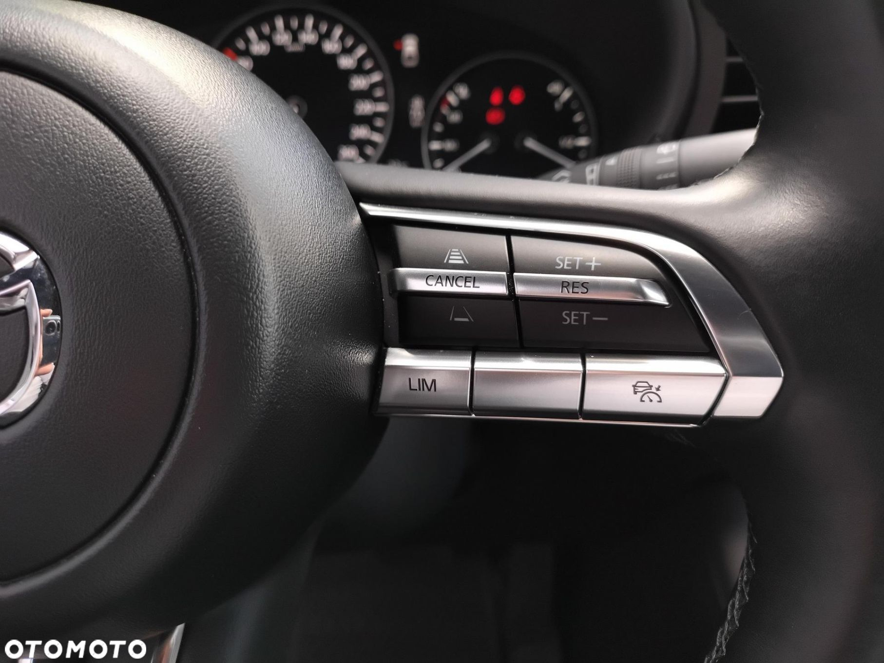 Mazda 3 - 14