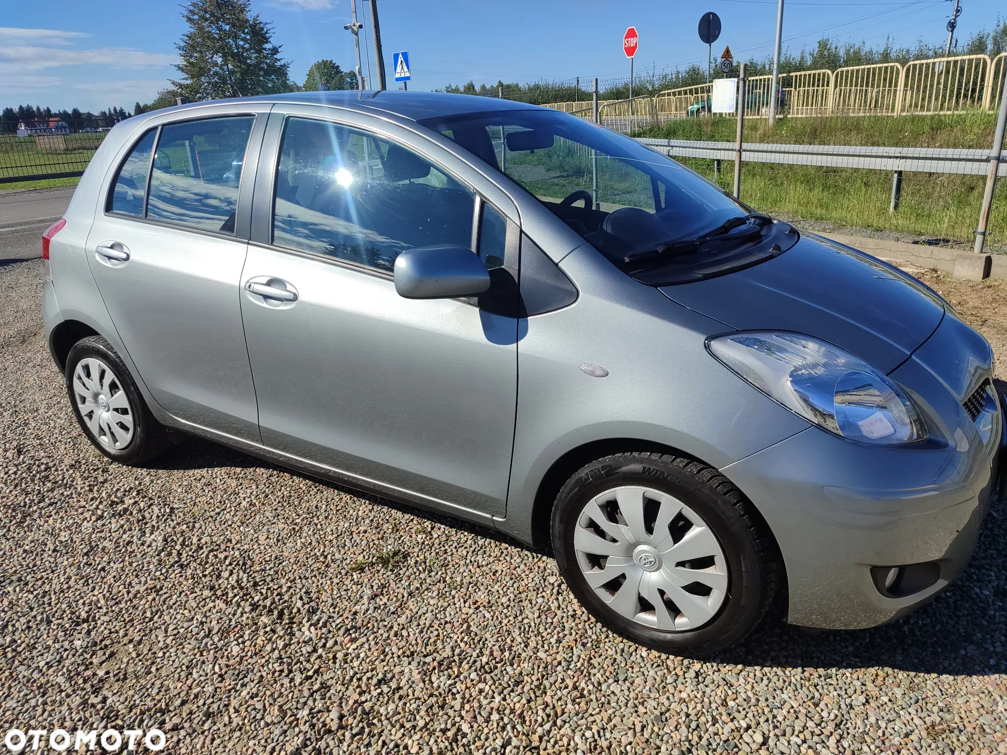 Toyota Yaris - 6