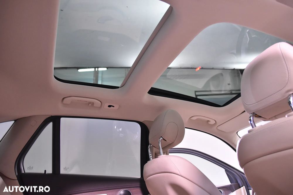 Mercedes-Benz GLC 300 e 4MATIC - 25