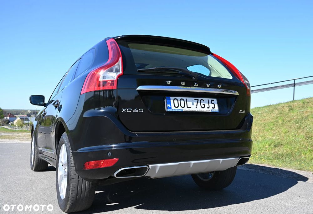 Volvo XC 60 D4 Momentum - 22