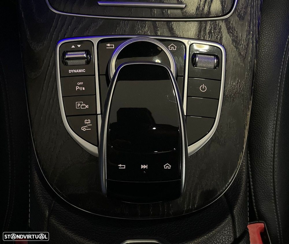 Mercedes-Benz E 300 de AMG Line - 50