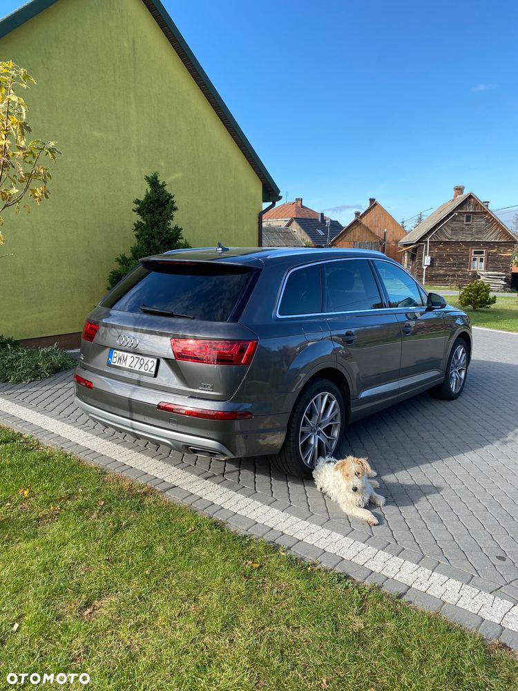 Audi Q7 - 4