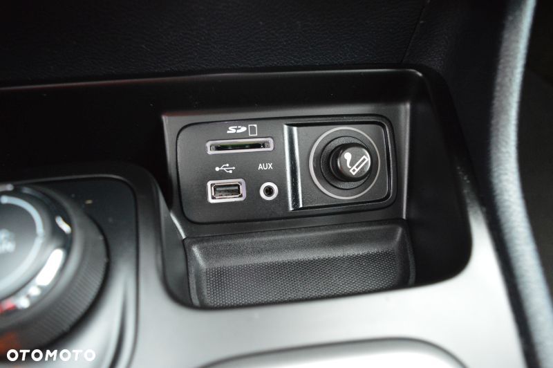 Jeep Cherokee - 20