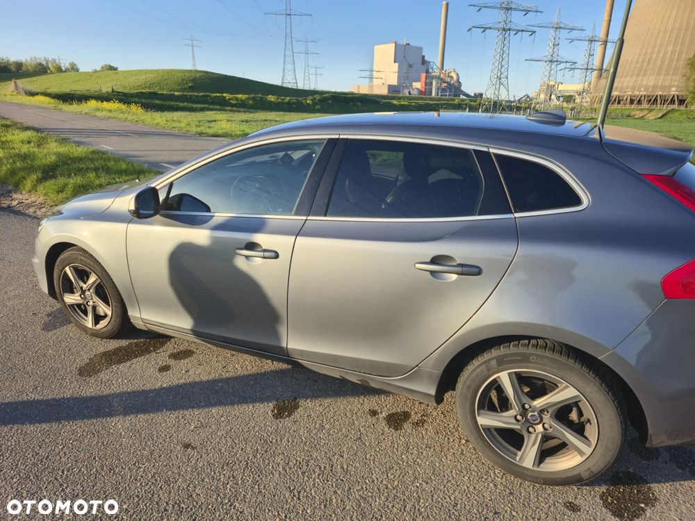 Volvo V40 D4 RDesign - 8