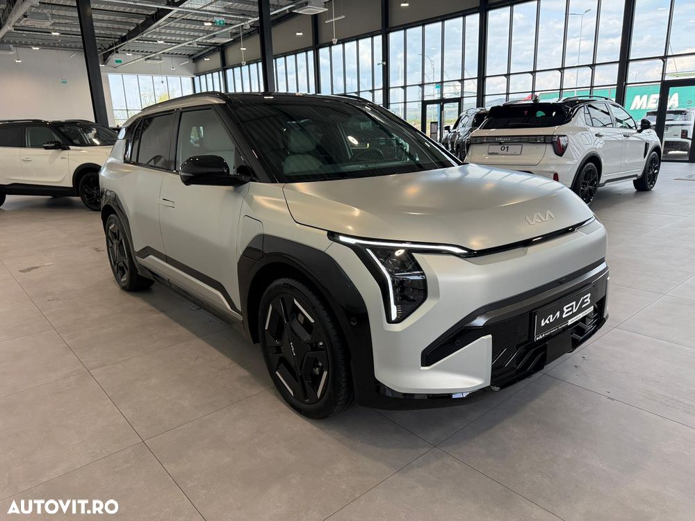 Kia EV3 81.4 kWh 4x2 AT GT Line - 11