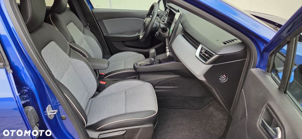 Renault Clio - 37