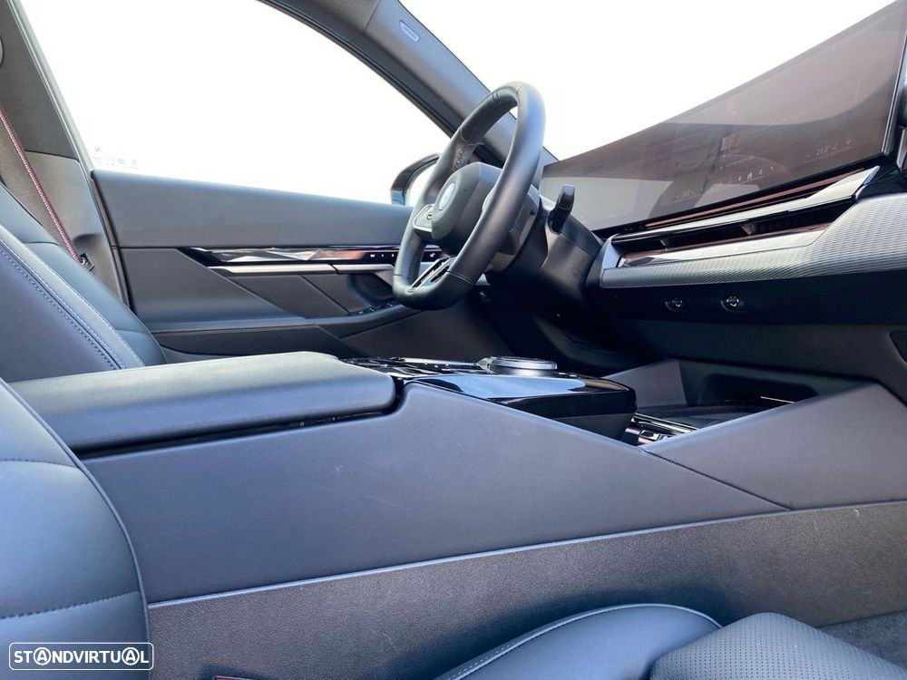 BMW i5 eDrive40 Pack Desportivo M Pro - 14