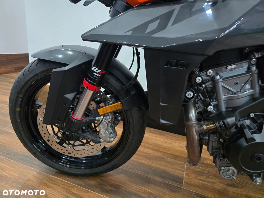 KTM Duke - 25