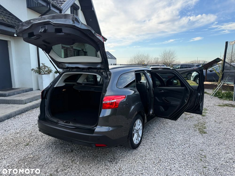 Ford Focus - 18