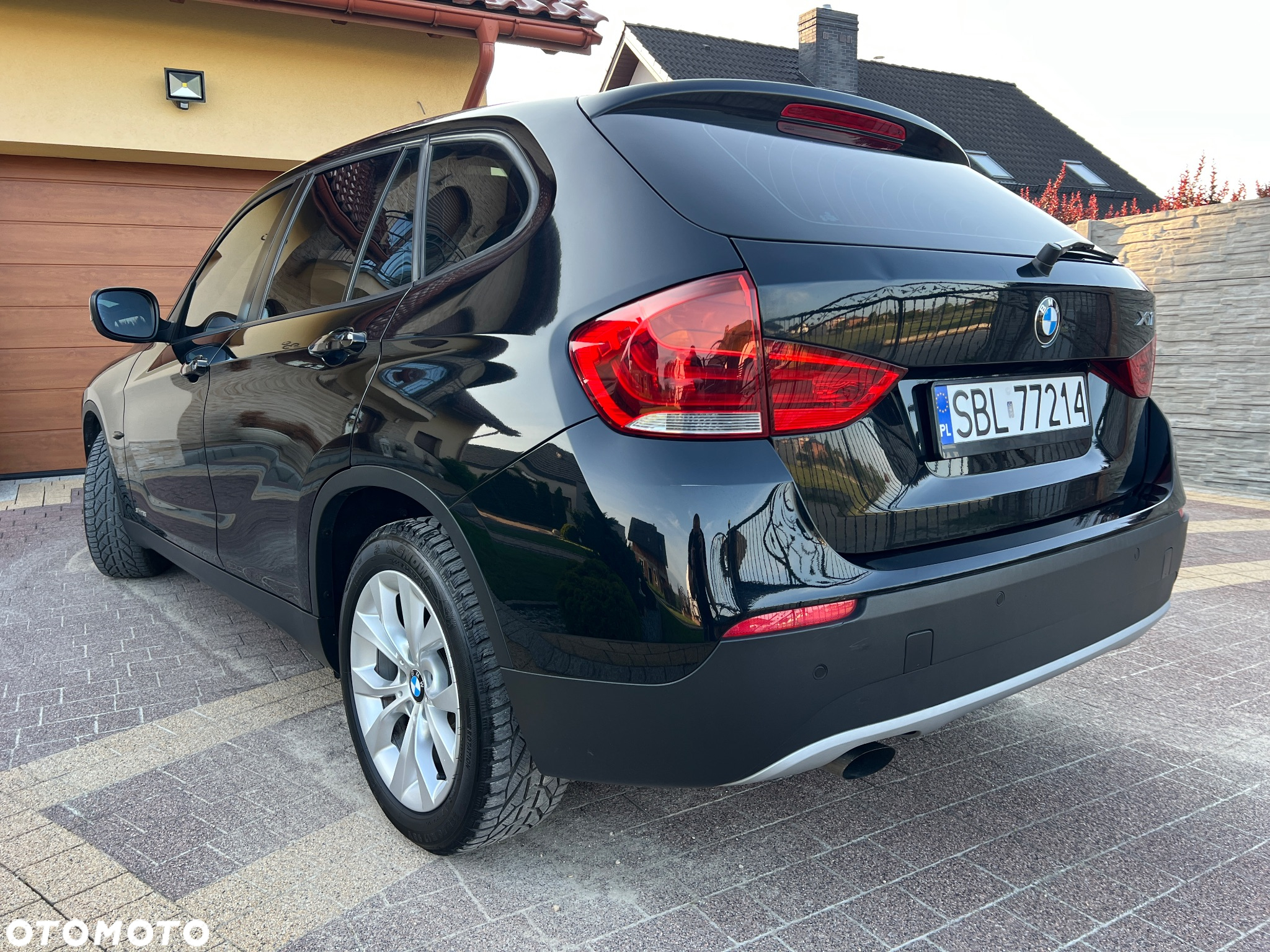 BMW X1 sDrive18i - 11